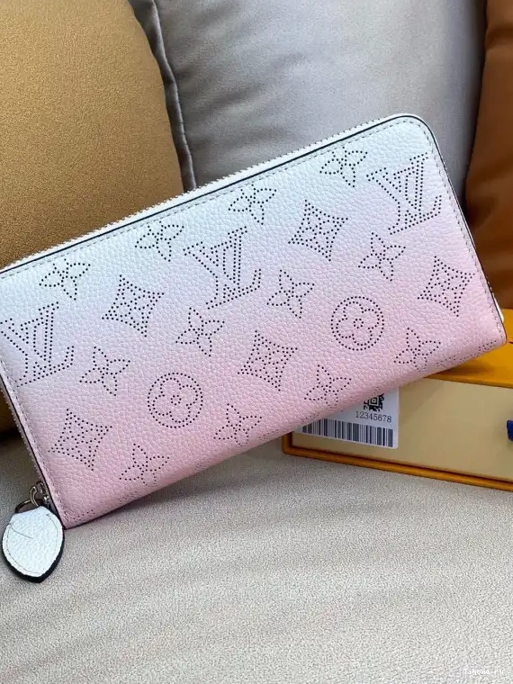 Affordable ZIPPY LOUIS VUITTON WALLET 0617